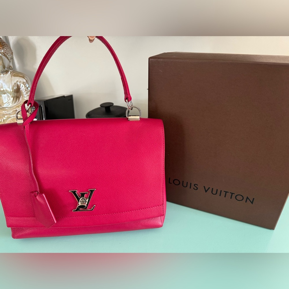 Louis Vuitton Dahlia Lockme
